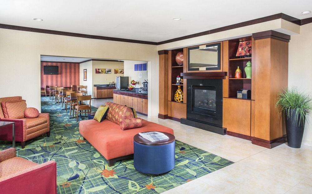 נורת' קנטון Fairfield Inn & Suites Canton מראה חיצוני תמונה