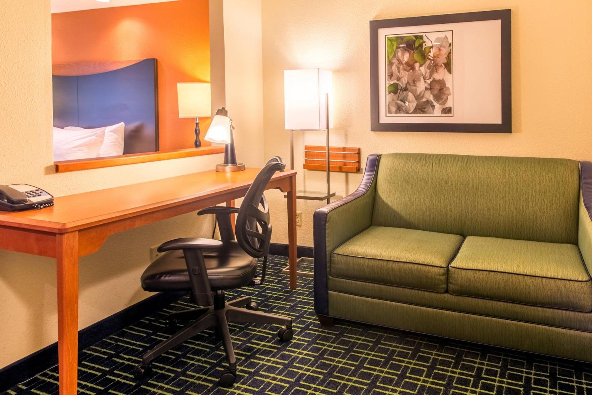 נורת' קנטון Fairfield Inn & Suites Canton מראה חיצוני תמונה