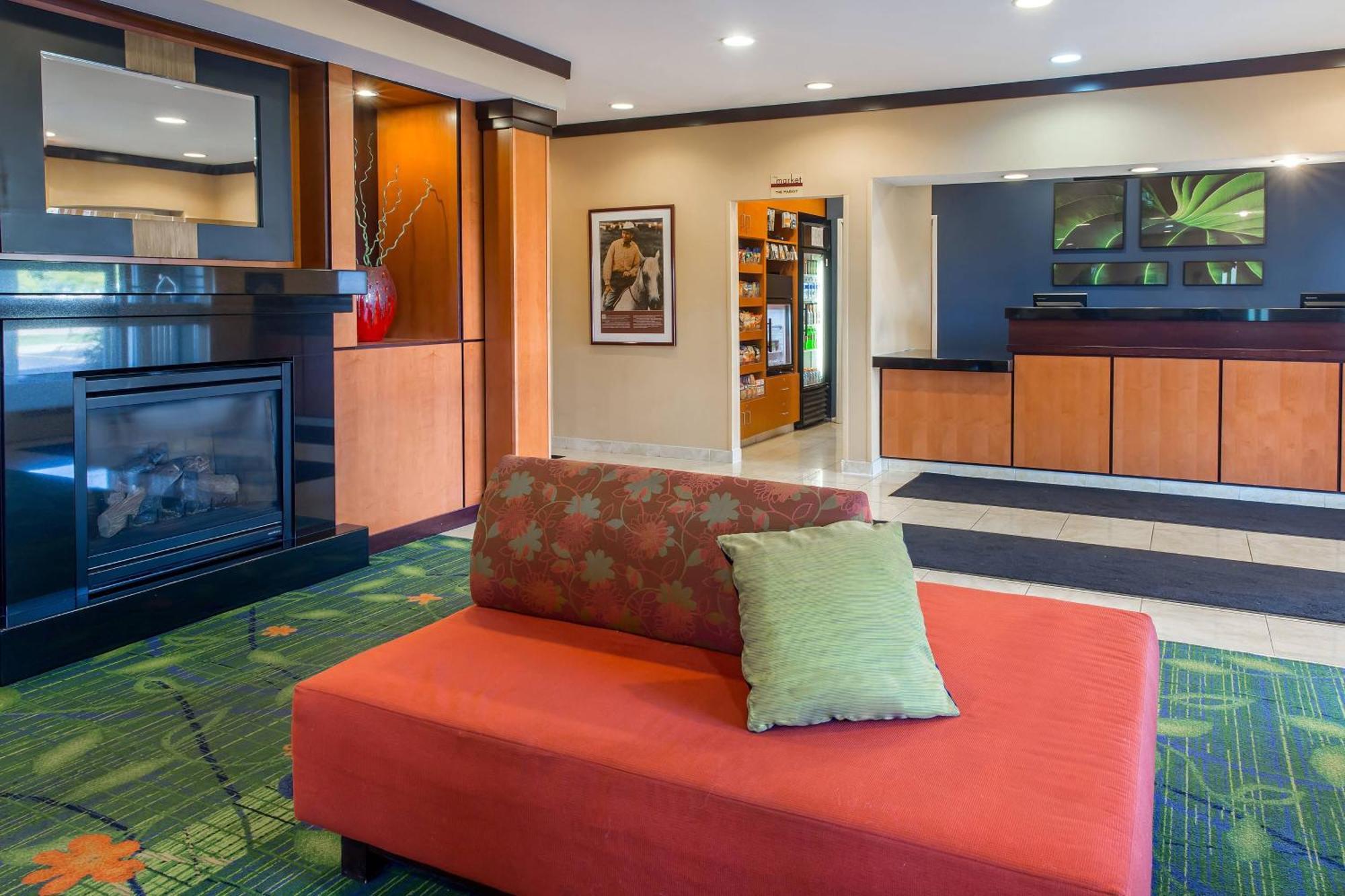 נורת' קנטון Fairfield Inn & Suites Canton מראה חיצוני תמונה