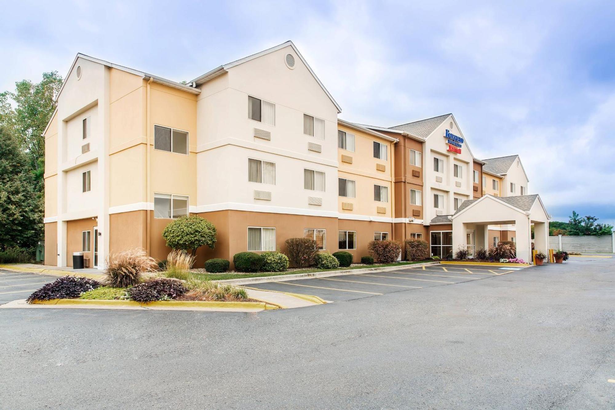 נורת' קנטון Fairfield Inn & Suites Canton מראה חיצוני תמונה